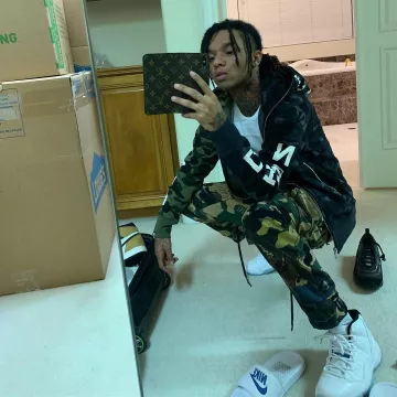 Swae Lee's Jordan 11 Retro Legend Blue Sneakers en la cuenta de Instagram de @swaelee
