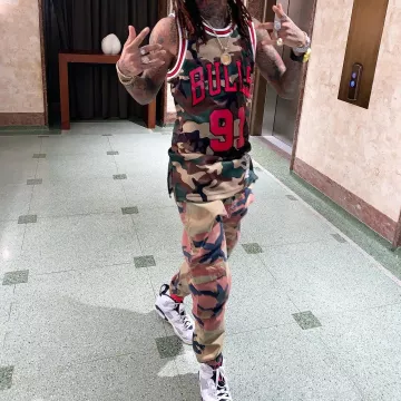 Las zapatillas Jordan 6 Retro Flight Nostalgia de Swae Lee en la cuenta de Instagram de @swaelee