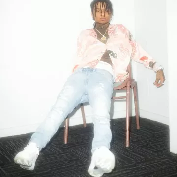 Swae Lee's Sneakers Jordan 11 Retro Legend Blue (2014) en la cuenta de Instagram de @swaelee