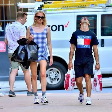 Pizzaslime Keanu Reeves T-Shirt worn by  Joe Jonas With Sophie Turner July 29, 2019