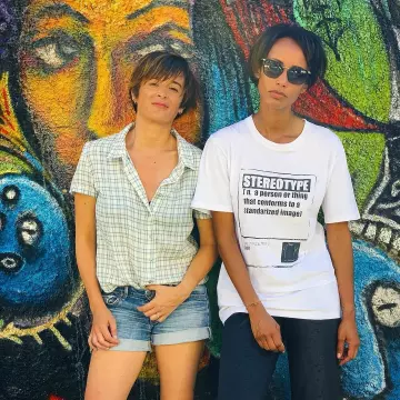 The printed t-shirt "Stereotype" Maison Margiela worn by Sonia Rolland on his account Instagram