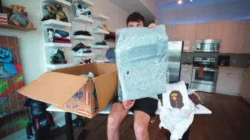 Unboxing A 5000 00 Best Reviewed Hypebeast Mystery Box Clothes