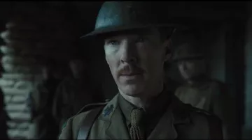 Corbata de oficial de Benedict Cumberbatch en 1917