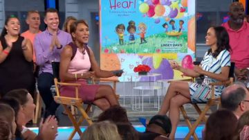 New York & Company Pink Colorblock V-Neck Dress worn by Robin Roberts on Good Morning America AUGUST 6, 2019
