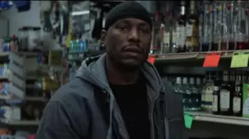 Chaqueta de cuero para niños usada por Milo 'Mouse' Jackson (Tyrese Gibson) en negro y azul