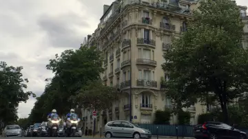 L'immeuble parisien du trajet en voiture dans la série Jack Ryan (Saison 01 Episode 03)