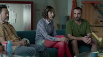 Noir à Pois Violet Sweat-shirt porté par Carol Pilbasian (Kristen Schaal) dans Le Dernier Homme sur la Terre (Saison 03 Épisode 09)