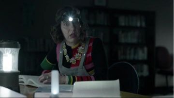 Kenzo Ribbed Colorblock Sweater worn by Carol Pilbasian (Kristen Schaal) in The Last Man on Earth (Season 03 Episode 18)