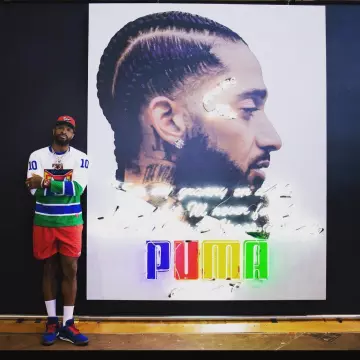 Sneakers Jordan 4 Retro Eminem Encore of P. J. Tucker on the account Instagram of @pjtucker