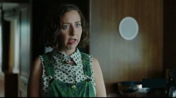 Milly Palm Print Shirt worn by Carol Pilbasian (Kristen Schaal) in The Last Man on Earth (Season 04 Episode 01)