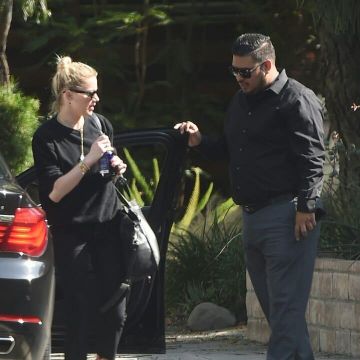 Rag & Bone Capri Jeans usés par Amber Entendu Los Angeles le 7 août 2019