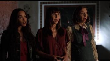 Asos Blue Sleeveless V Neck Pocket Front Denim Dress worn by Carol Pilbasian (Kristen Schaal) in The Last Man on Earth (Season 04 Episode 10)