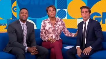 Equipment Slim Sig­na­ture Print Silk Blend Shirt Rose Cloud Multi worn by the co-anchor Robin Roberts on Good Morning America