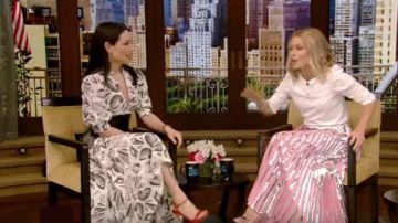 Alexander Mcqueen en Cuir Ceinture Corset Noir porté par Lucy Liu VIVRE avec Kelly et Ryan 12 AOÛT 2019