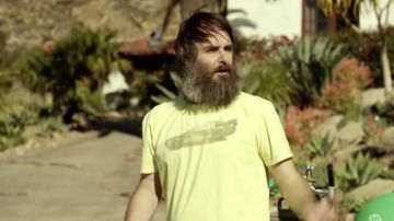 Yellow Short Sleeve Car Printed Graphic Tee worn by Phil Tandy Miller (Will Forte) in The Last Man on Earth (S04E12)