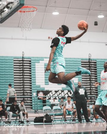 The basketball shoes Nike KD 10 Josh Christopher on the account Instagram of @jaygup