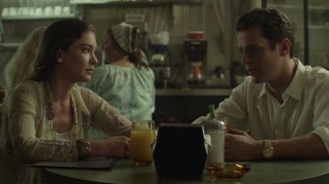 La montre vintage de Holden Ford (Jonathan Groff) dans MindHunter S01E02