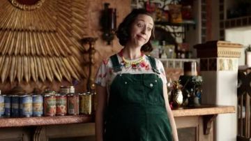 Asos Design Green Corduroy Dungaree Overall Dress worn by Carol Pilbasian (Kristen Schaal) in The Last Man on Earth (Season 04 Episode 14)