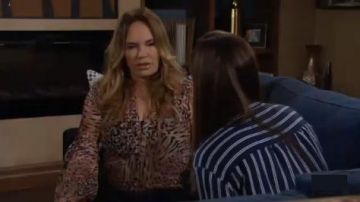 Paige Animal Print Beretta Top usado por Anita (Catherine Bach) como se ve en The Young and the Restless 13 de agosto de 2019