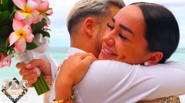 Le bracelet cartier Love doré de Jazz Correia dans JLC Family Saison 1