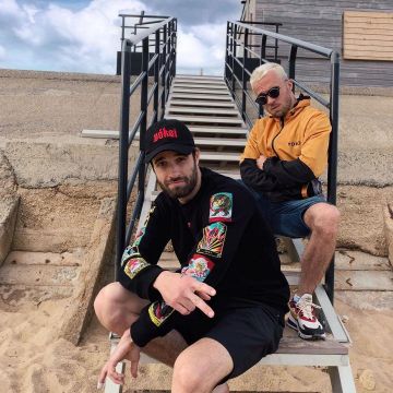 La veste YOKO portée par Squeezie sur son compte Instagram