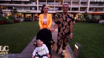 Jogging cubs Palm Angels worn by Lawrence Correia in JLC Family Season 1