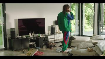Le jogging Gucci de Moha La Squale dans le clip Ma belle