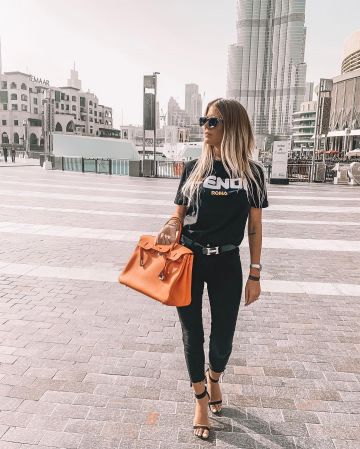 La ceinture Hermes de Jessica Thivenin sur le compte Instagram de @jessica_thivenin