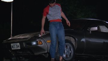 Jeans en Denim usé par Joel (Tom Cruise) dans des Affaires Risquées