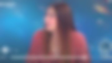 The short Dress printed, v-neck spirit cover-the heart of Anissa Arfaoui in Télématin