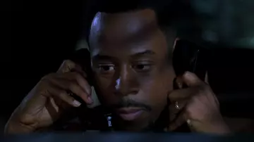 AT&T Telecommunications Company used by Marcus Burnett (Martin Lawrence) in Bad Boys