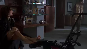 Healthrider exercise machine of Julie Mott (Téa Leoni) in Bad Boys