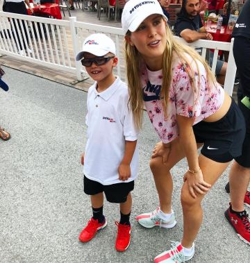 The short sleeve Top Nike of Eugenie Bouchard on the account Instagram of @geniebouchard