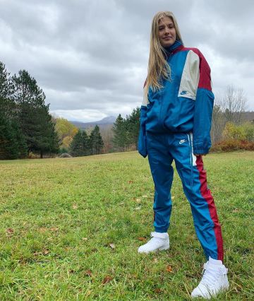 Sneakers Nike Air Force 1 Mid White '07 of Eugenie Bouchard on the account Instagram of @geniebouchard