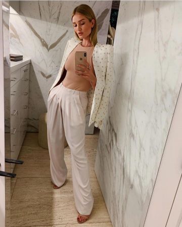Chloé Embroidered Jacquard Blazer worn by Rosie Huntington-Whiteley Instagram August 21, 2019