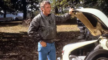 Jeans Lee de Papa Thorson (Steve McQueen) en The Hunter