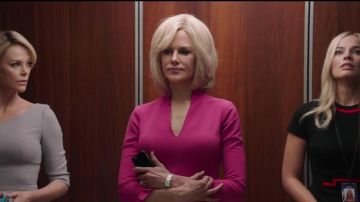 Apple iPhone used by Gretchen Carlson (Nicole Kidman) in Bombshell