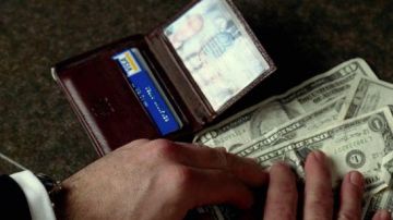 Visa card used by Benjamin Franklin Gates (Nicolas Cage) in National Treasure