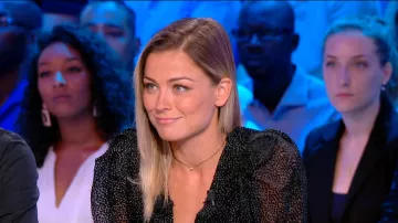 The right dress short, polka-dot flocked velvet Laure Boulleau in Canal Football Club