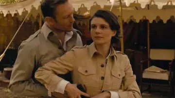 La veste saharienne portée par Grace (Katja Herbers) dans Westworld (S02E03)