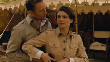 La veste type safari portée par Grace (Katja Herbers) dans Westworld (S02E03)