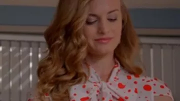 Polka dot blouse worn by Paige Collins (Brooke D'Orsay) in Royal Pains (S05)