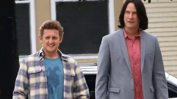 Grey business suit worn by Ted 'Theodore' Logan (Keanu Reeves) in Bill & Ted Face the Music