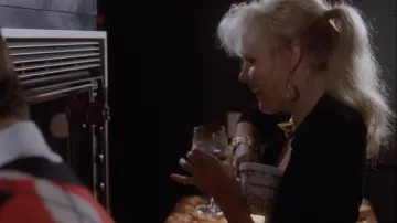 Haagen Dazs ice cream eaten by Darien Taylor (Daryl Hanah) in Wall Street