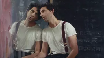 T-Shirt Normal For Man In White worn by Mika in MIKA - Tiny Love