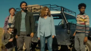 Ca­su­al Mil­i­tary Den­im Shirt Jack­et Blaz­er worn by Virginia Madsen in BURN YOUR MAPS Official Trailer (2019) Vera Farmiga, Jacob Tremblay Movie HD