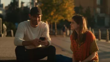 Pantalones delgados negros usados por Jack Harper (Tyler Hoechlin) en Can You Keep a Secret?