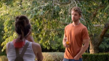 Blank T Shirt Orange worn by Jeremy Camp (KJ Apa) in I Still Believe