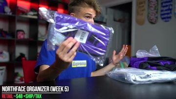 The kit Supreme TheNorthFace violet Giancarlo Purch (blazendary) in One of my Biggest Supreme Hauls EVER! ($10,000+ Unboxing!)