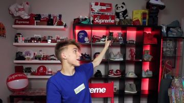 Le pistolet à eau Supreme de Giancarlo Purch (blazendary) dans ¡Uno de mis mayores lances supremos de la historia! (¡$10,000+ Unboxing!)